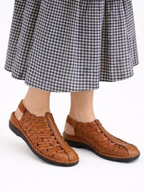 Size 9 Rieker Women’s Antistress Woven Leather Fisherman Comfort Shoes Brown